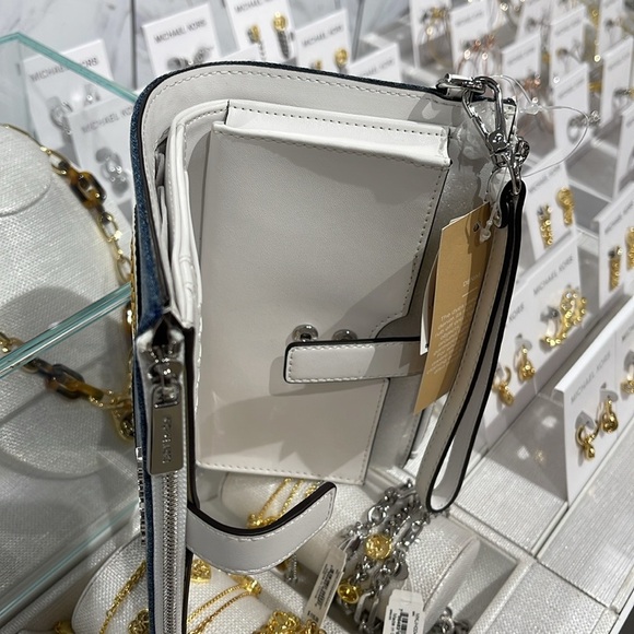 Michael Kors Jet Set Travel Lg Embellished Denim Wristlet Wallet Phone Patches - Picture 10 of 16